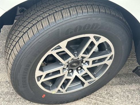 New 2026 Ford Expedition Max Active image 21