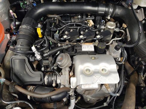 Used 2020 Ford EcoSport Titanium FWD image 30