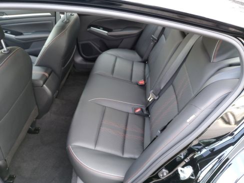 Used 2024 Nissan Altima 2.5 SR w/ SR Premium Package FWD image 13