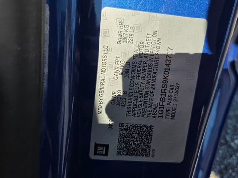 Used 2019 Chevrolet Camaro LT w/ RS Package image 19