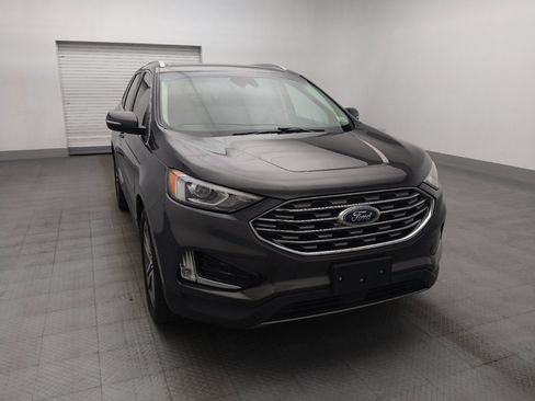 Used 2020 Ford Edge Titanium w/ Class II Trailer Tow Package AWD/4WD image 14