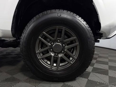 Used 2023 Toyota Tacoma SR image 11