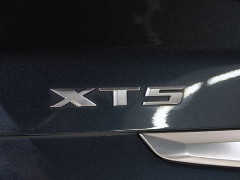 Used 2020 Cadillac XT5 Sportv image 13