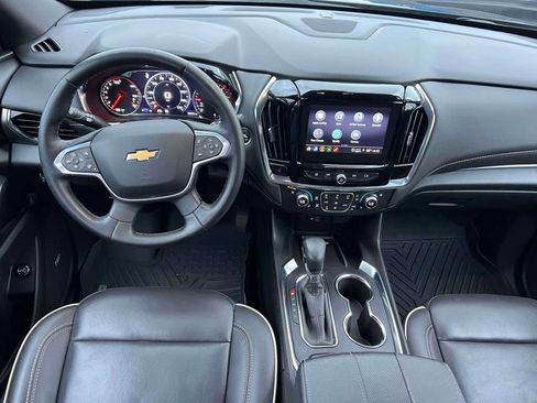 Used 2023 Chevrolet Traverse Premier AWD/4WD image 14