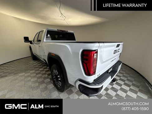New 2026 GMC Sierra 2500 Denali Ultimate AWD/4WD image 9
