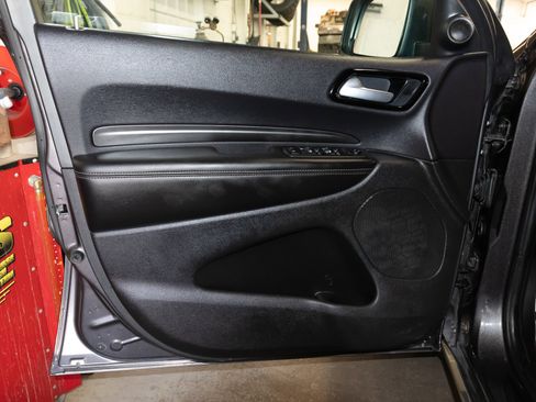 Used 2021 Dodge Durango AWD image 9