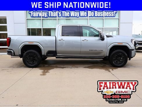 New 2026 GMC Sierra 3500 Denali Ultimate w/ LPO, Black Badging Package AWD/4WD image 1