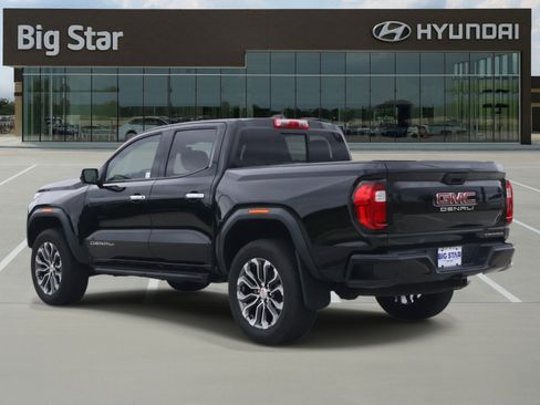 Used 2023 GMC Canyon Denali AWD/4WD image 3