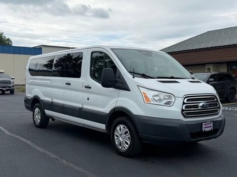 Used 2016 Ford Transit 350 XLT RWD image 2