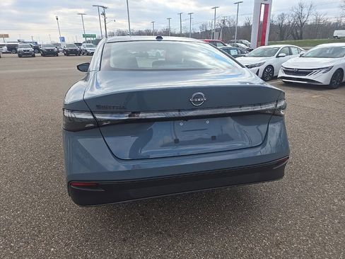 New 2026 Nissan Sentra SV FWD image 6