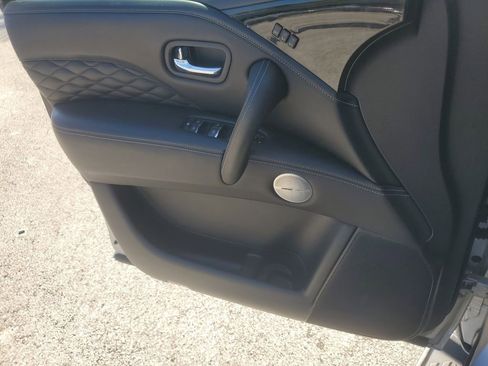 Used 2022 INFINITI QX80 Sensory w/ Cargo Package image 23