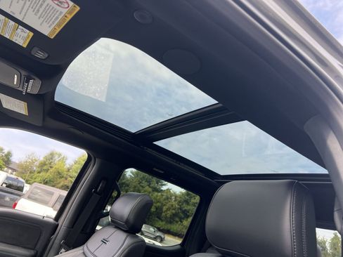 New 2026 Ford F250 Platinum image 24