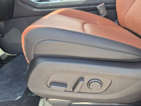 New 2026 Kia Carnival SX image 11