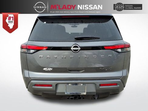 New 2026 Nissan Pathfinder Platinum image 6