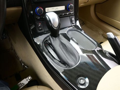 Used 2011 Chevrolet Corvette Grand Sport w/ Preferred Equipment Group image 18