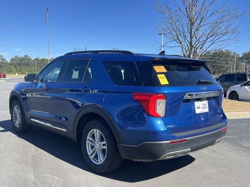 Certified 2022 Ford Explorer XLT w/ Equipment Group 202A image 2