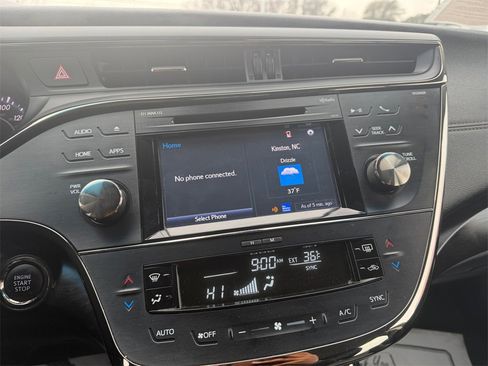 Used 2018 Toyota Avalon image 19