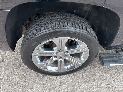 Used 2019 GMC Yukon Denali w/ Denali Ultimate Package RWD image 22