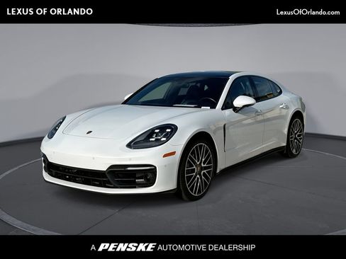 Used 2022 Porsche Panamera w/ Premium Package RWD image 1