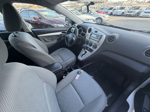 Used 2009 Toyota Matrix image 14