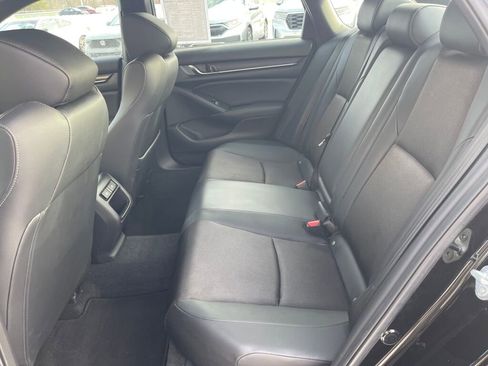 Used 2022 Honda Accord Sport image 12