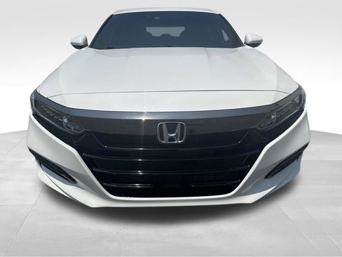 Used 2019 Honda Accord Sport image 3