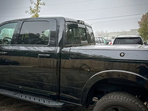 Used 2019 RAM 2500 Laramie image 6