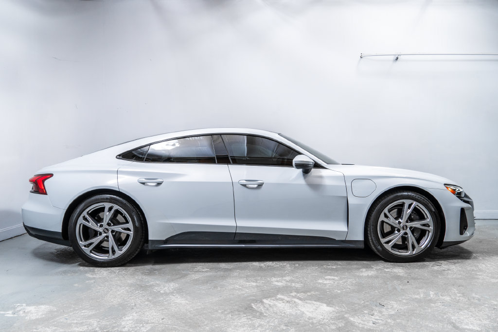 Used 2024 Audi e-tron GT Premium Plus w/ Executive Package AWD/4WD image 8