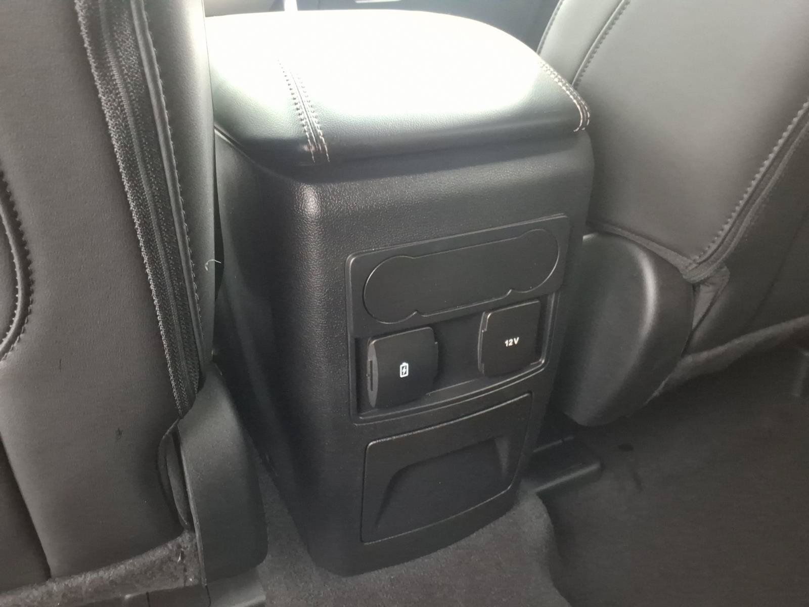 Used 2023 Ford Explorer XLT w/ Equipment Group 202A AWD/4WD image 12