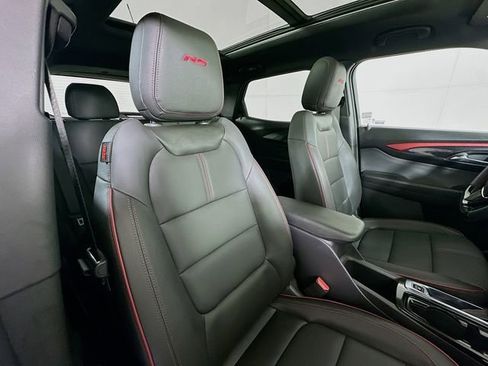 Used 2025 Chevrolet TrailBlazer RS w/ Convenience Package image 27