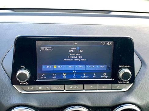 Used 2025 Nissan Sentra S image 18