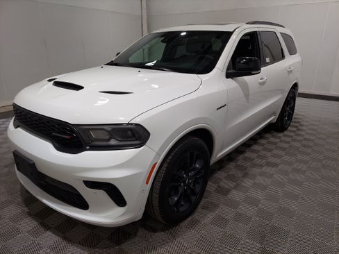 Used 2025 Dodge Durango R/T w/ Blacktop Package AWD/4WD image 1