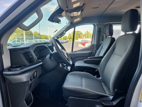 Used 2024 Ford Transit 350 XLT RWD image 20