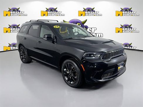 Used 2024 Dodge Durango R/T w/ Blacktop Package image 3