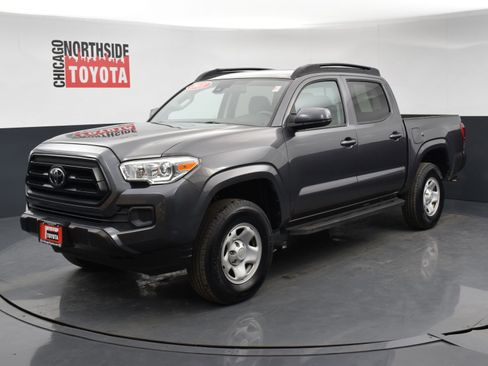 Used 2021 Toyota Tacoma SR image 8