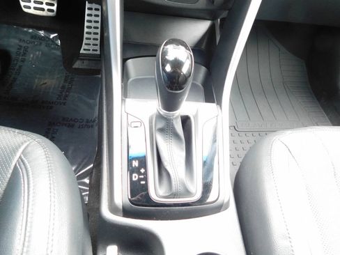 Used 2016 Hyundai Elantra GT w/ Option Group 03 FWD image 16