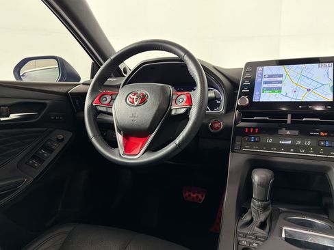 Used 2022 Toyota Avalon Limited w/ Advanced Safety Package FWD image 29