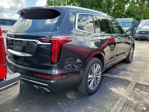 Used 2020 Cadillac XT6 Premium Luxury FWD image 5