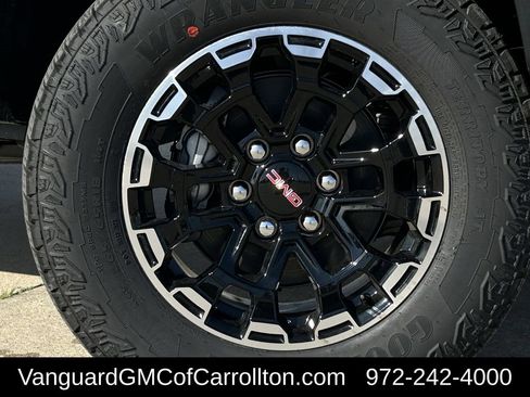 New 2026 GMC Canyon AT4 image 9