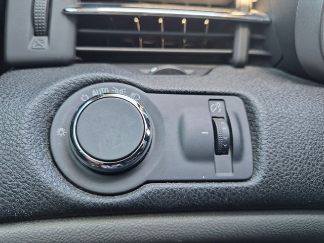 Used 2015 Chevrolet Malibu LS FWD image 16