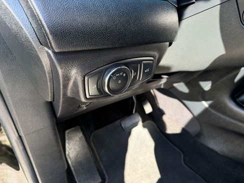 Used 2018 Lincoln MKC Reserve w/ Lincoln MKC Climate Package image 18