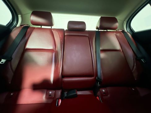 Used 2022 MAZDA MAZDA3 s image 32