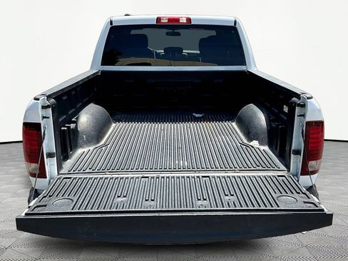 Used 2024 RAM 1500 Warlock RWD image 9