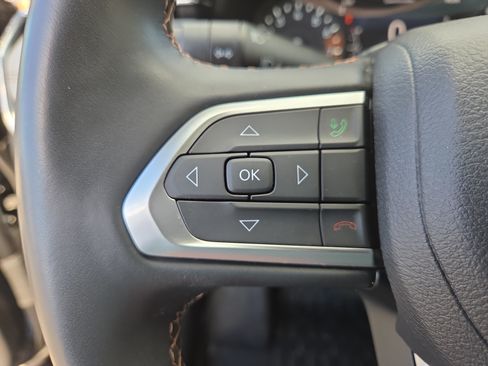 Certified 2022 Jeep Compass Limited AWD/4WD image 29