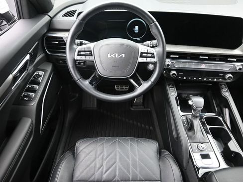 Used 2025 Kia Telluride SX X-Line AWD/4WD image 13
