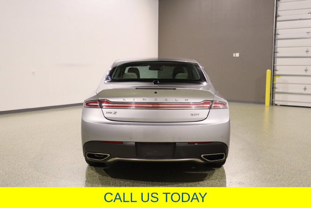 Used 2020 Lincoln MKZ Reserve FWD image 9