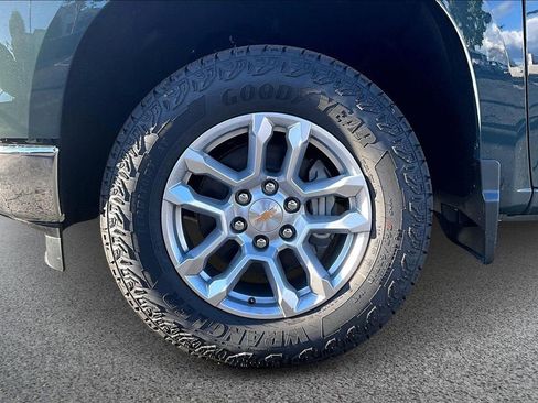 New 2026 Chevrolet Silverado 1500 LT w/ Z71 Off-Road Package image 10