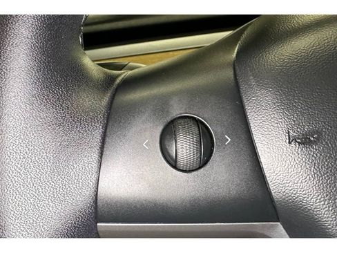 Used 2020 Tesla Model 3 Standard Range Plus RWD image 25
