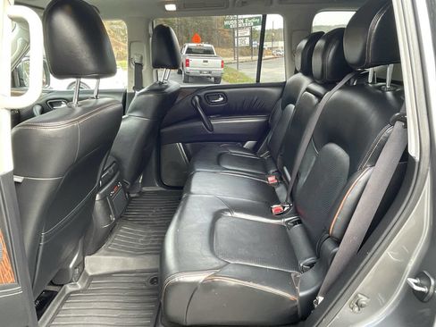 Used 2020 Nissan Armada SL w/ Premium Package image 12