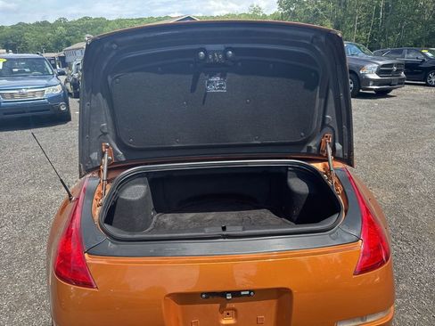 Used 2005 Nissan 350Z Touring image 39
